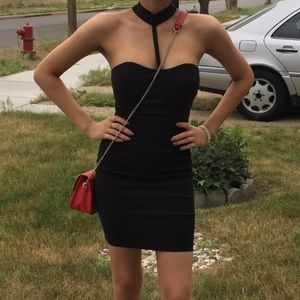 Mock neck, tight fitted.